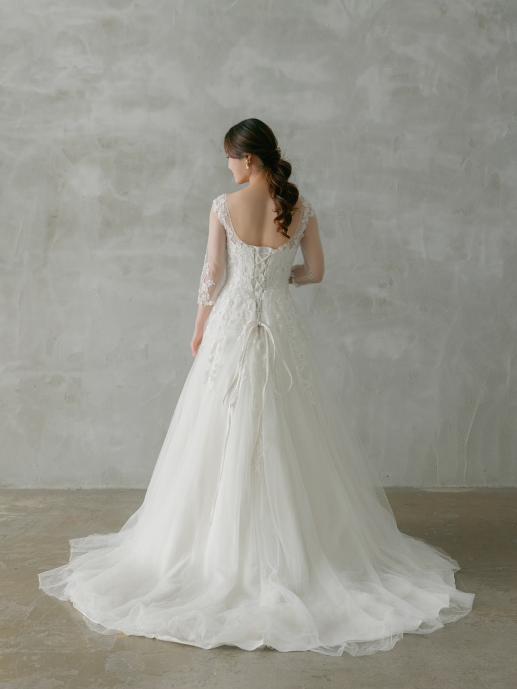 ウェディングドレス WD63065 | スタジオAQUA 表参道渋谷店 | 前撮り・フォトウェディング