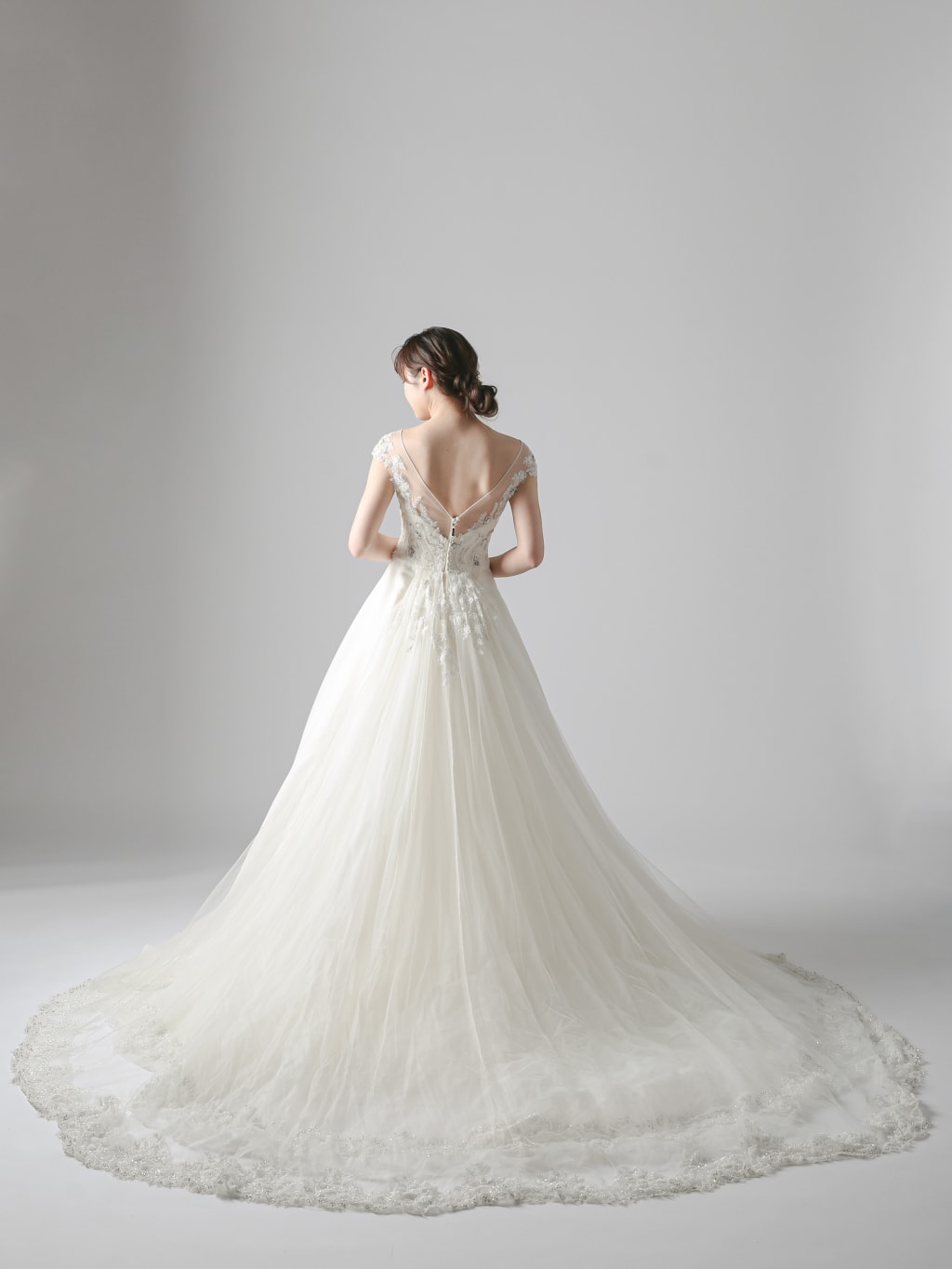 ケミカルレースシンプルスカート | デコルテフォトグラフィー | 前撮り・フォトウェディング