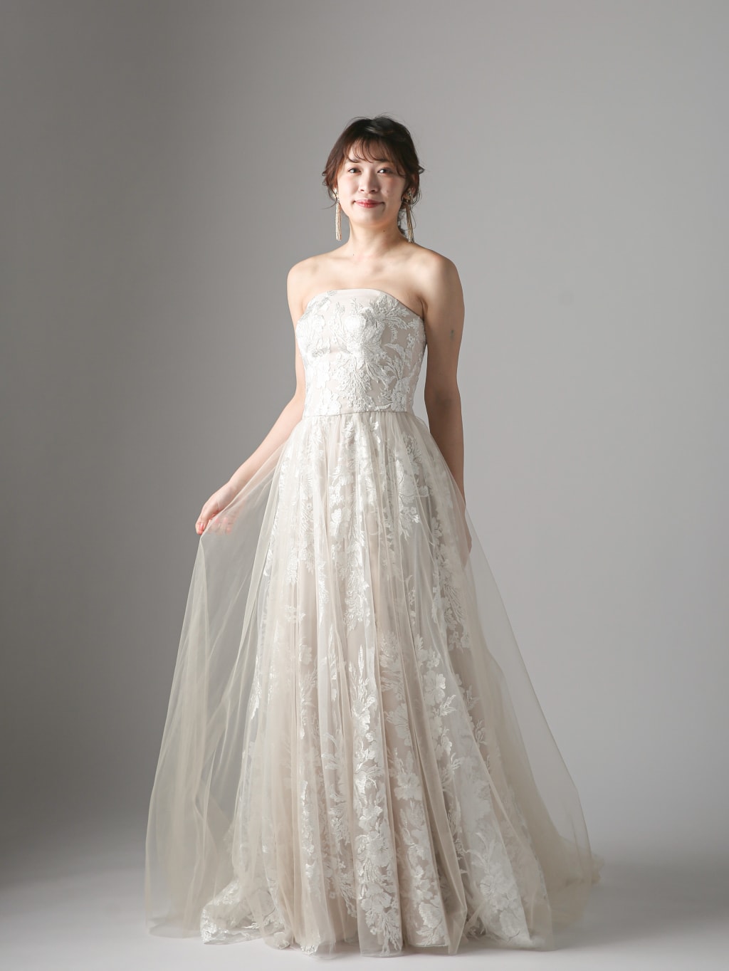 ウエディングドレス