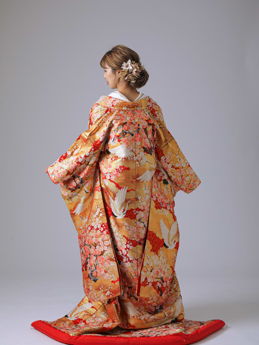 金糸桔梗　金雲取文梅　鶴 | デコルテフォトグラフィー | 前撮り・フォトウェディング