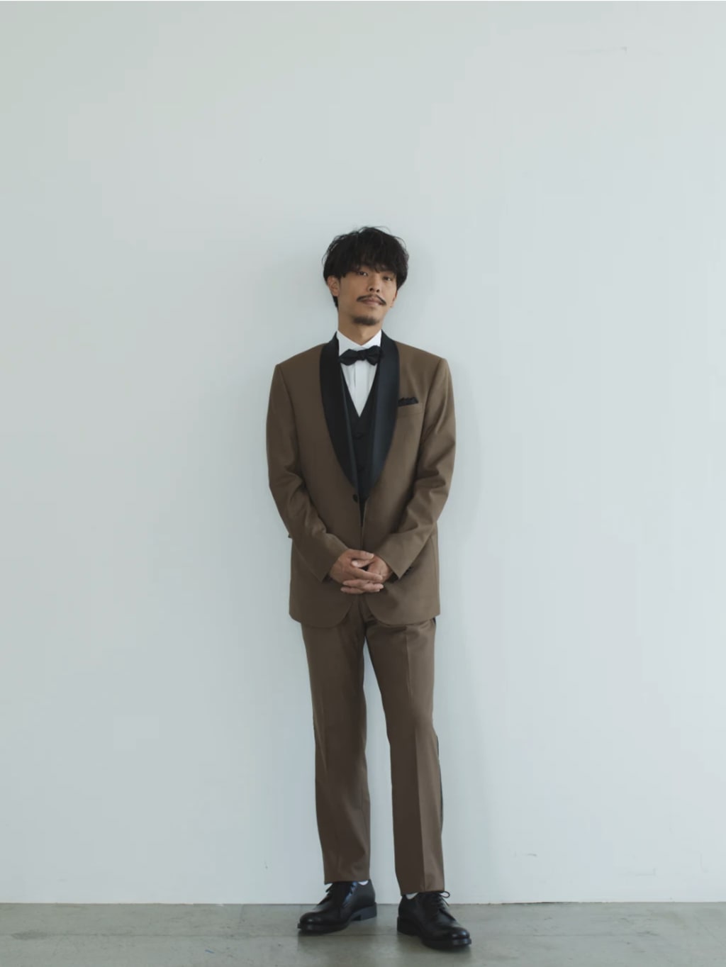 黒襟ブラウン　SE-1901 | スタジオAQUA 表参道渋谷店 | 前撮り・フォトウェディング