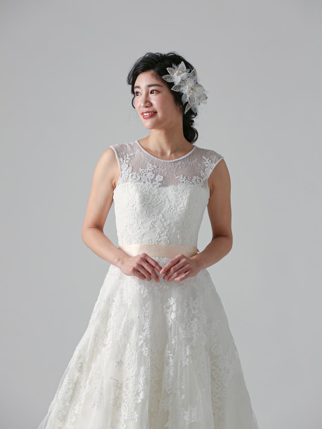 ウェディングドレス | デコルテフォトグラフィー | 前撮り・フォトウェディング