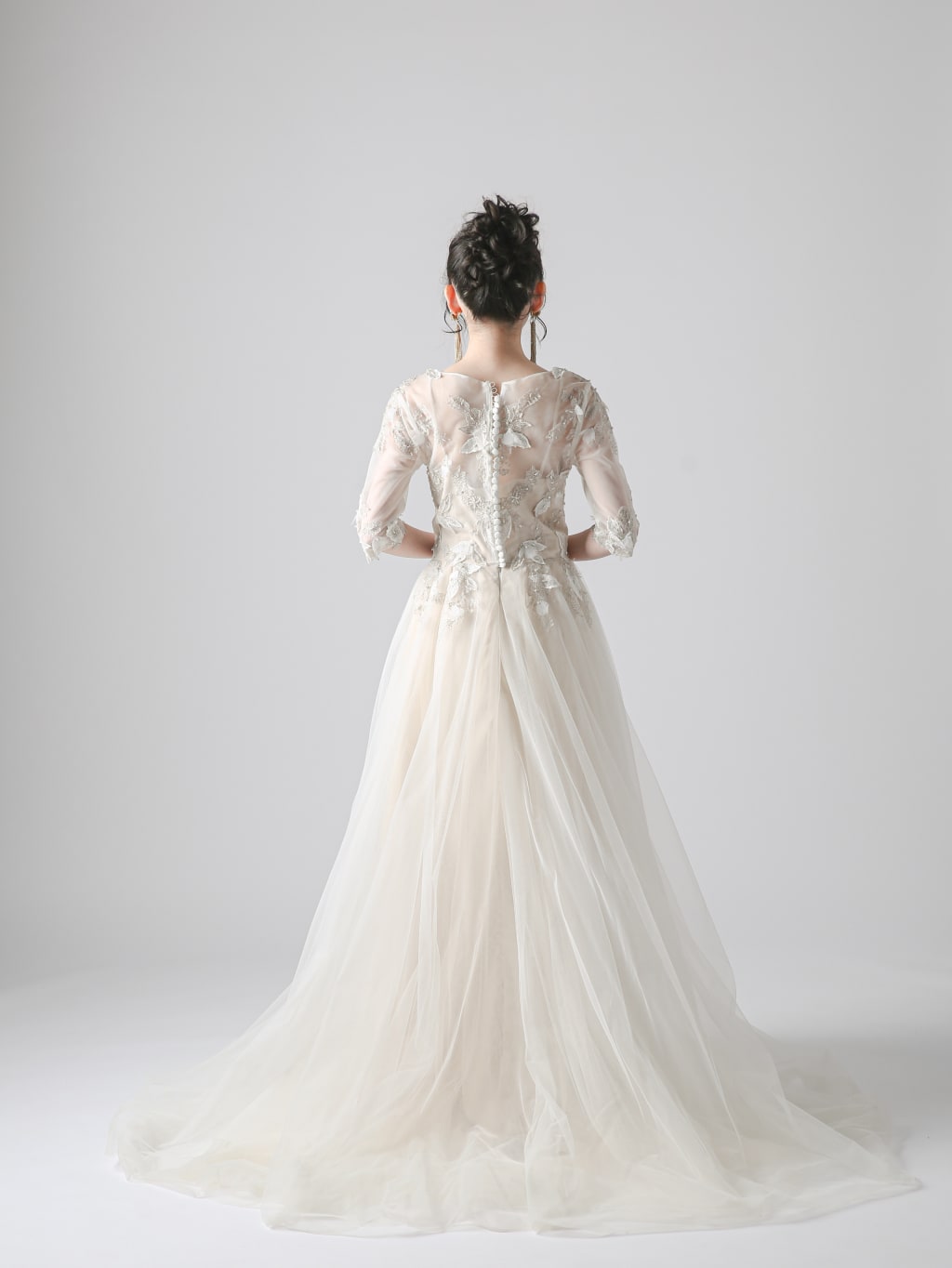 リーフモチーフ七分袖 | デコルテフォトグラフィー | 前撮り・フォトウェディング