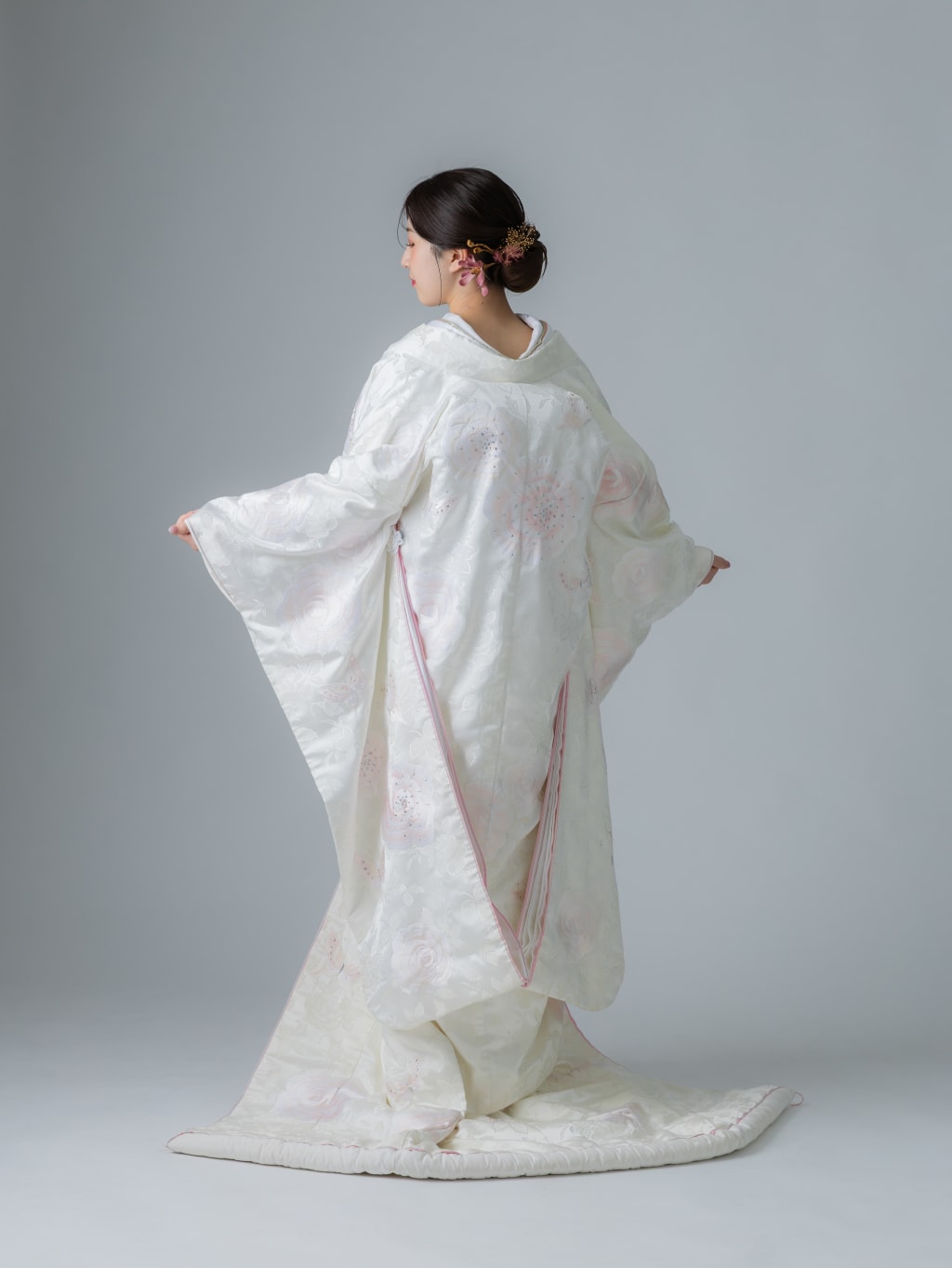 ラインストーン蝶花 | デコルテフォトグラフィー | 前撮り・フォトウェディング