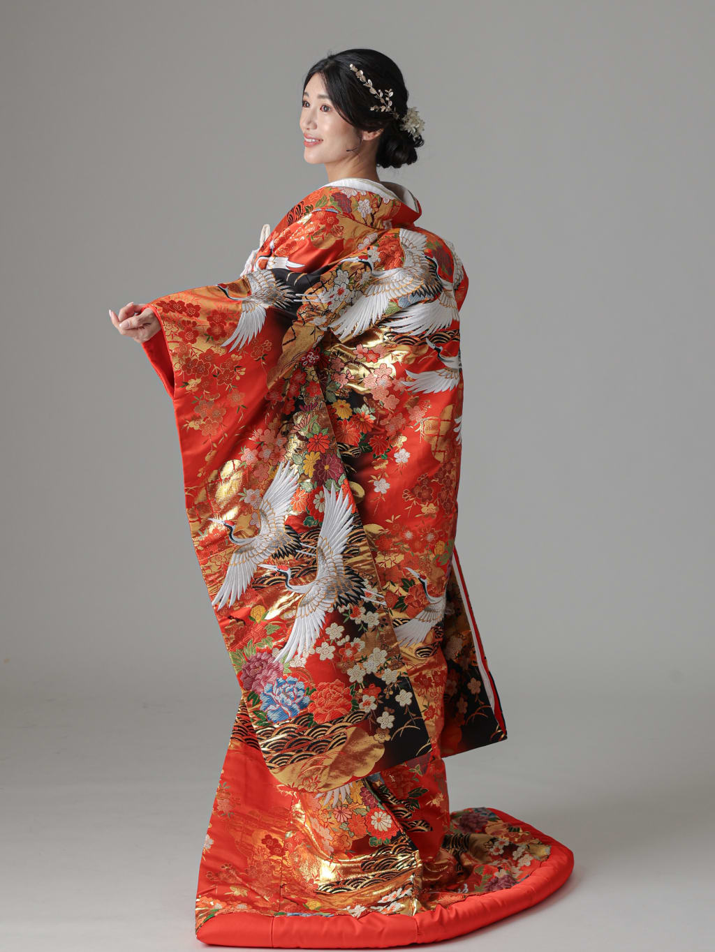 金雲取文様　舞鶴　桜 / レッド | デコルテフォトグラフィー | 前撮り・フォトウェディング