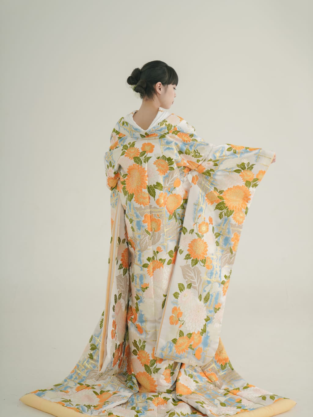 天竺井裄文様 / 白フキクリーム | デコルテフォトグラフィー | 前撮り・フォトウェディング