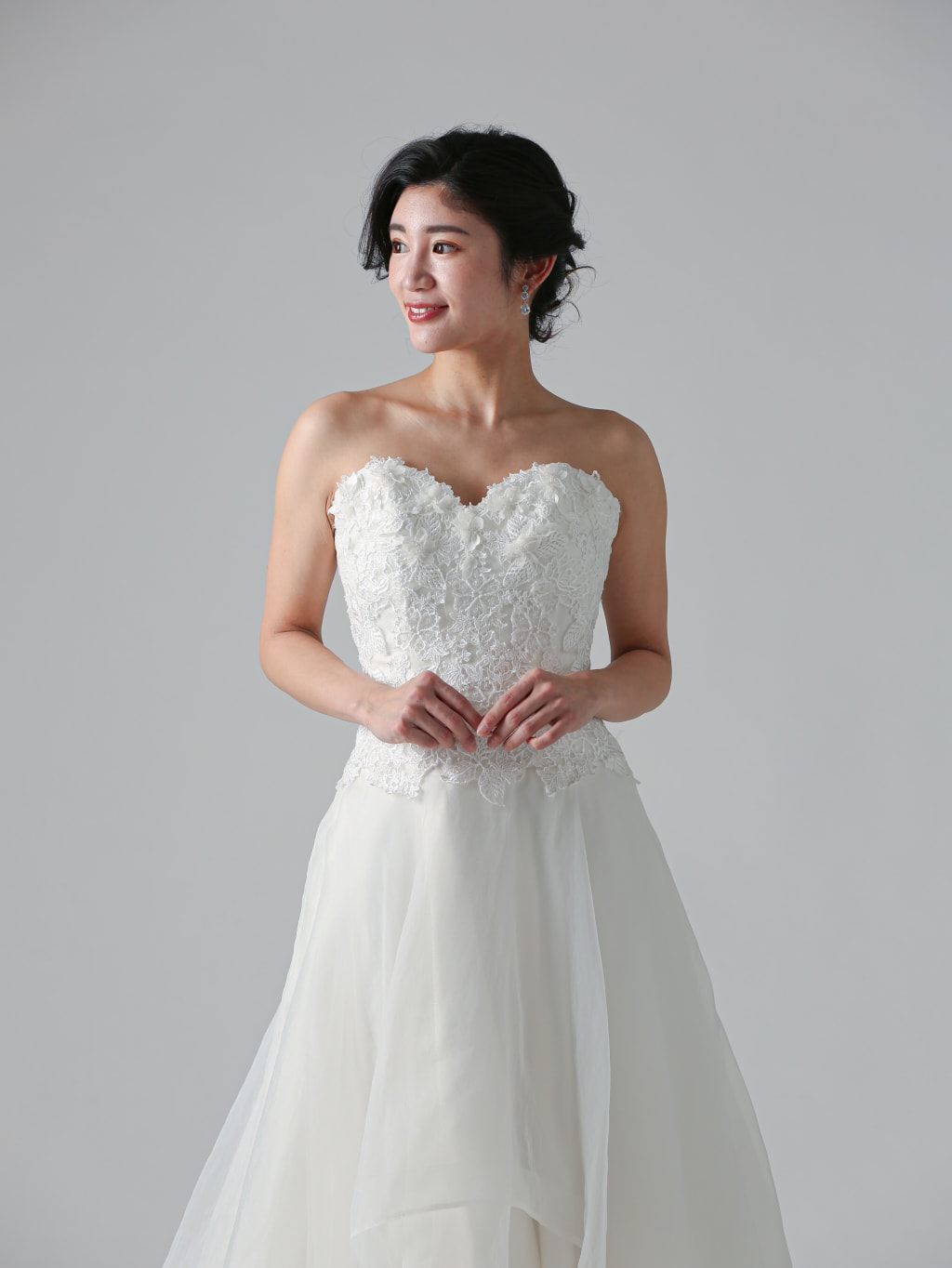 ウェディングドレス | デコルテフォトグラフィー | 前撮り・フォトウェディング