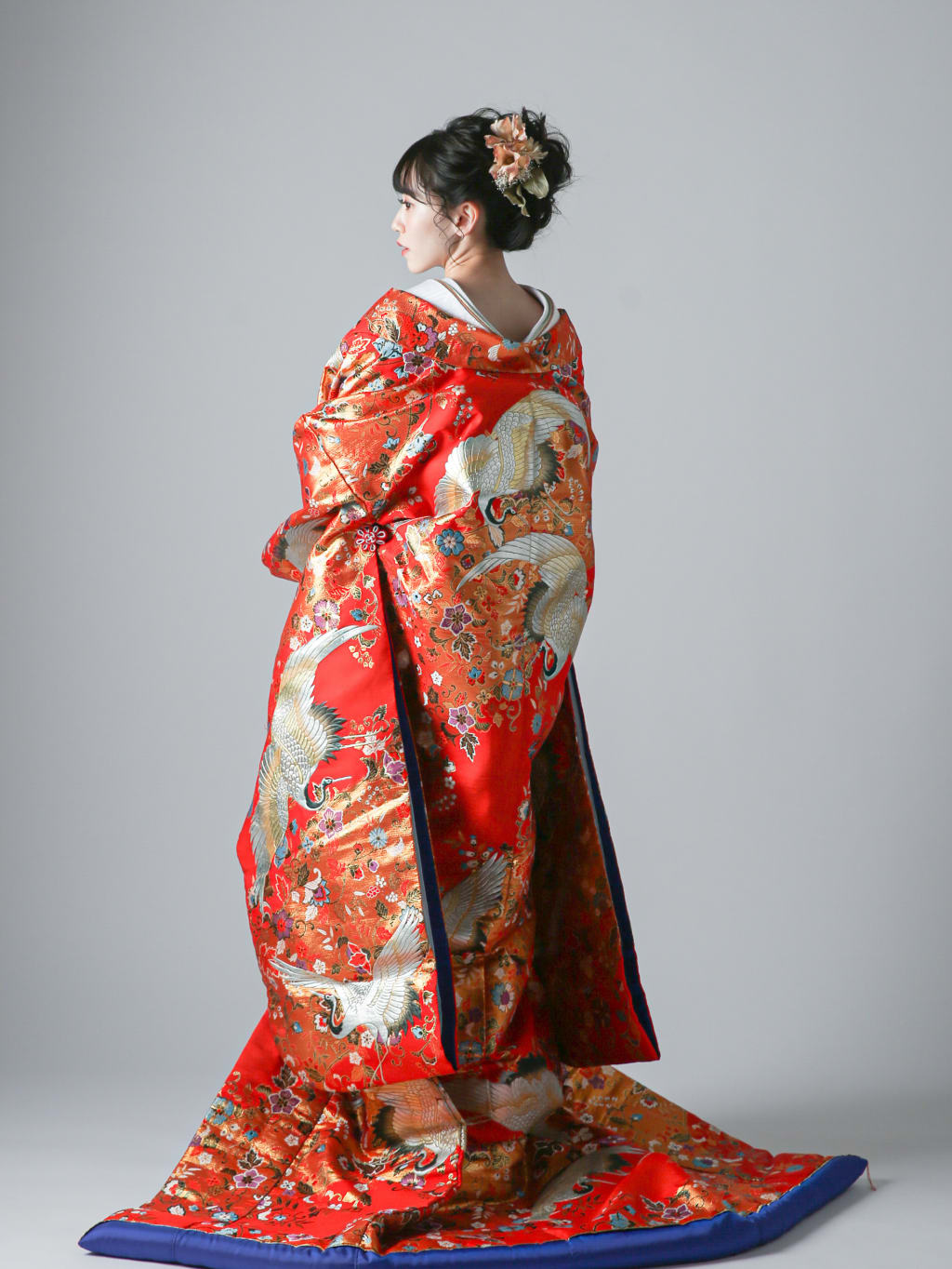 鶴 金雲取り 小花 | デコルテフォトグラフィー | 前撮り・フォトウェディング