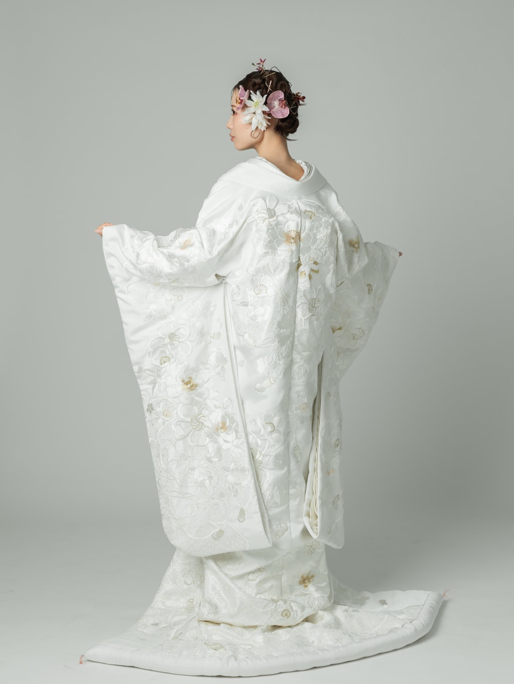 白無垢　桜 | デコルテフォトグラフィー | 前撮り・フォトウェディング