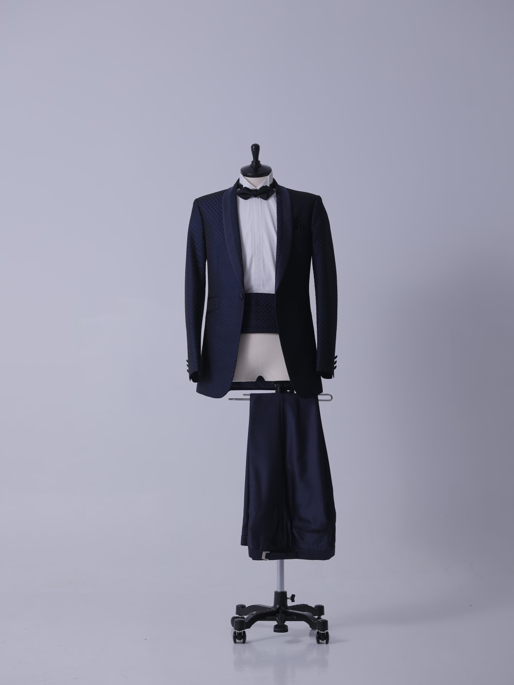 ネイビードット地模様タキシード