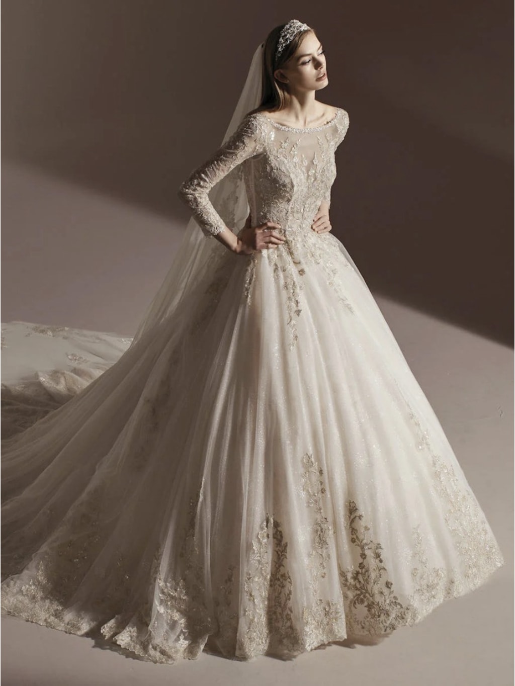 【PRONOVIAS】 OLIVIA / オリビア