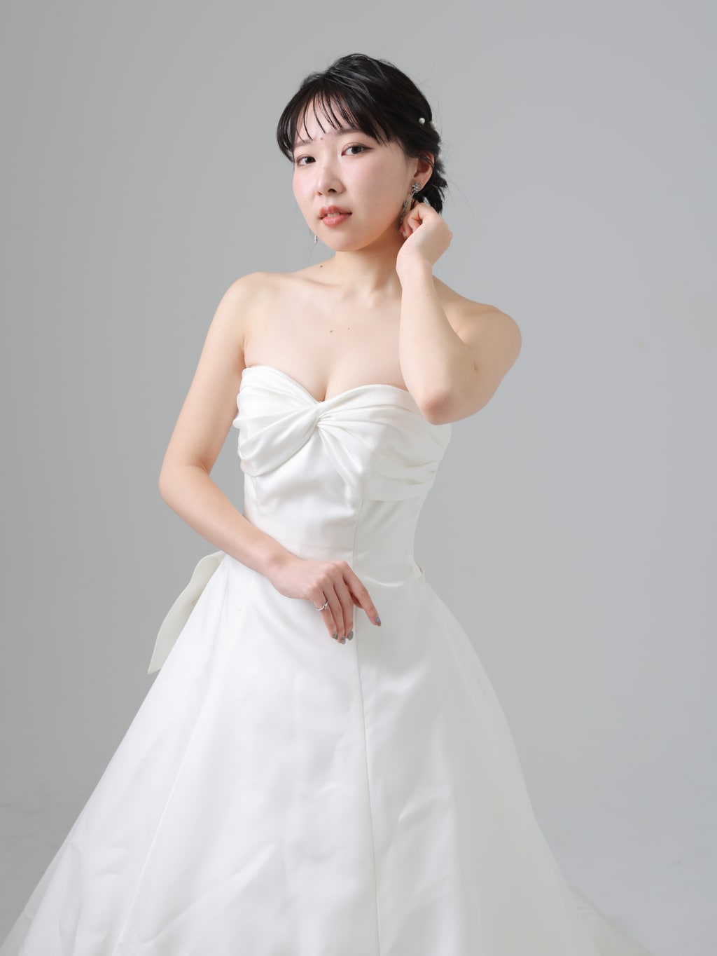 ロングトレーン胸元クロスWD02041