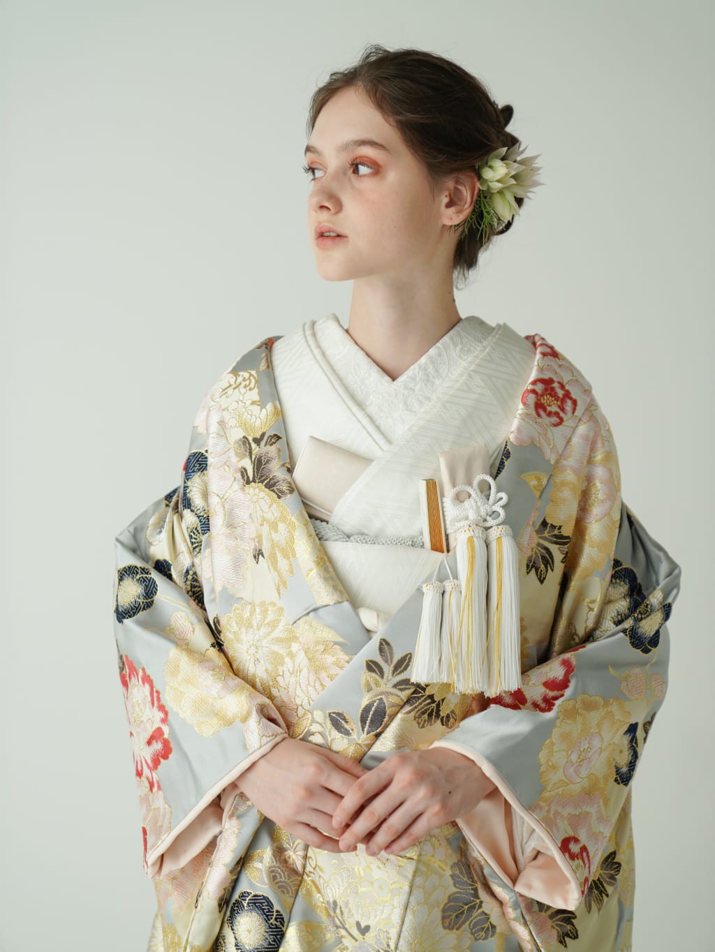 富貴花飾り | デコルテフォトグラフィー | 前撮り・フォトウェディング