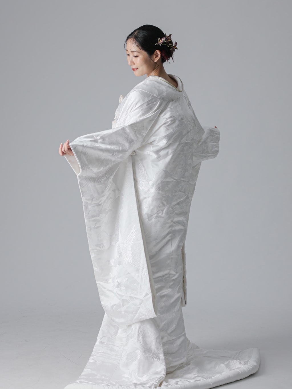 切金に鶴/ホワイト | デコルテフォトグラフィー | 前撮り・フォトウェディング