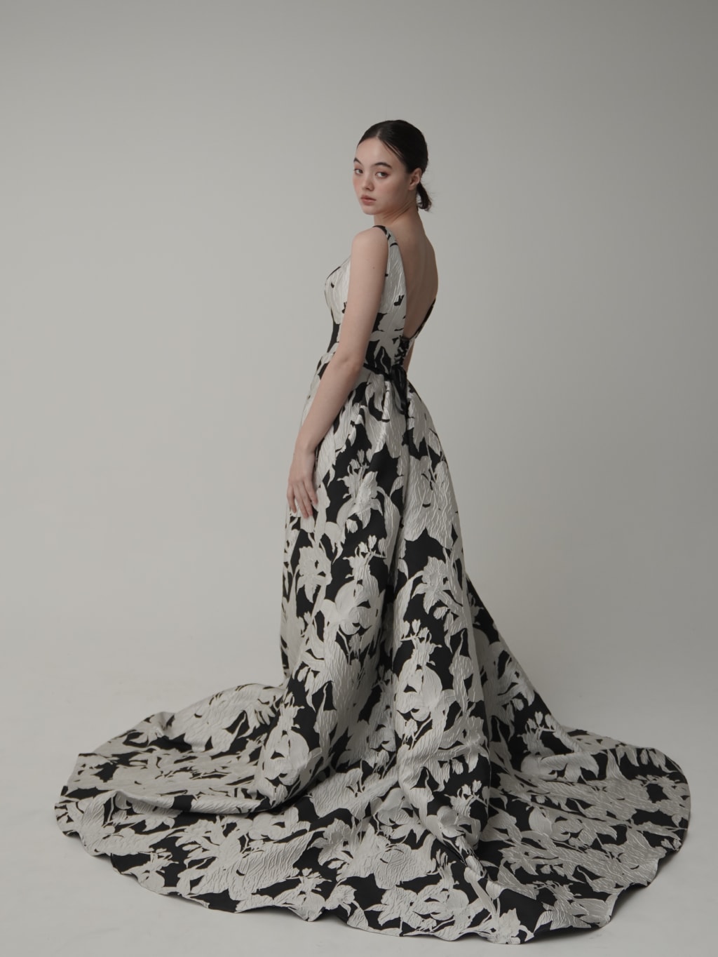 SN-137 / SERINA BRIDAL