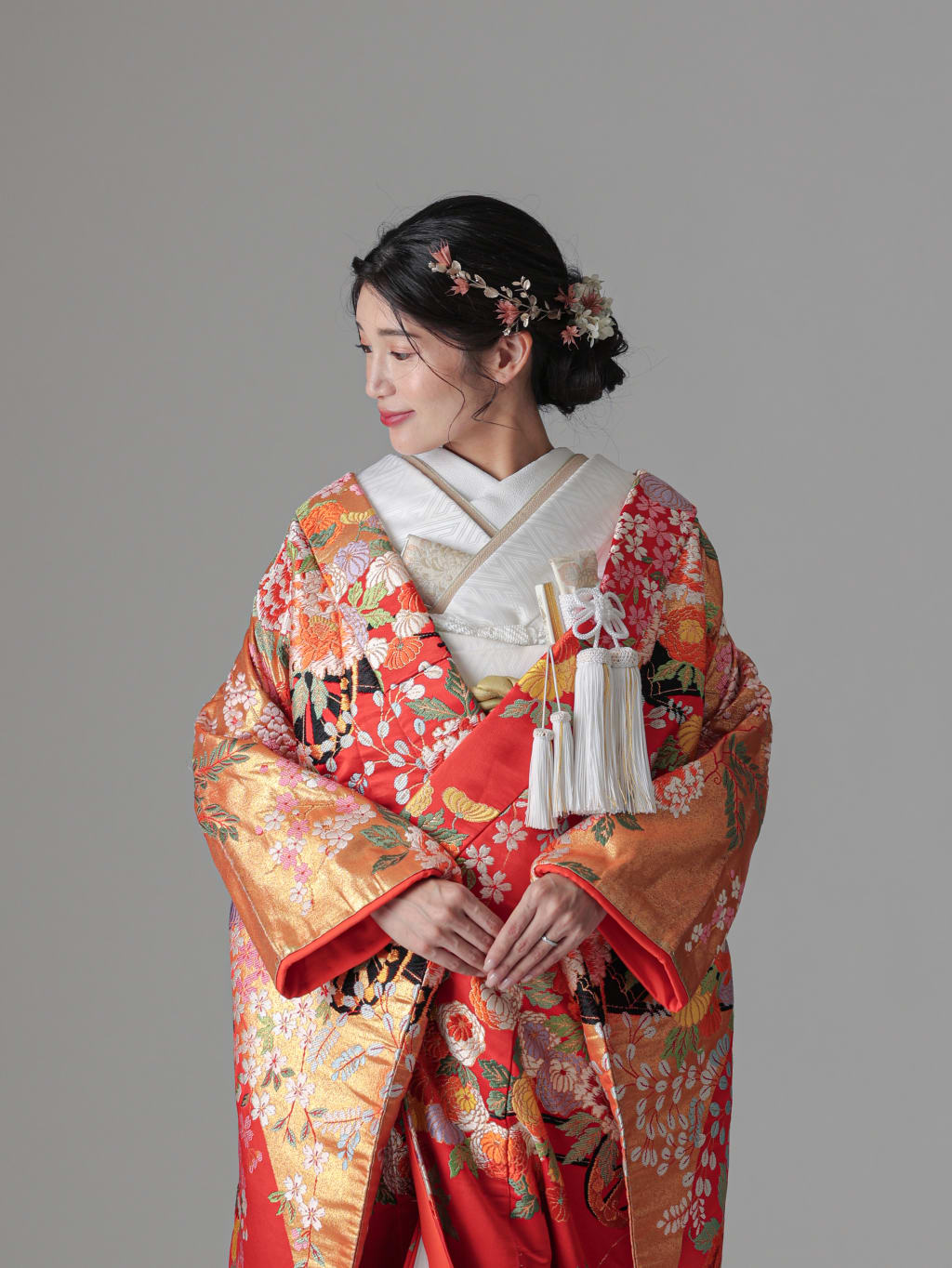 金糸　花車　四季花 / レッド | デコルテフォトグラフィー | 前撮り・フォトウェディング