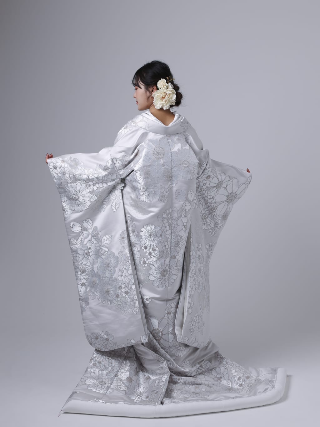 慶陽ブラウンシルバーWU00592 | デコルテフォトグラフィー | 前撮り・フォトウェディング