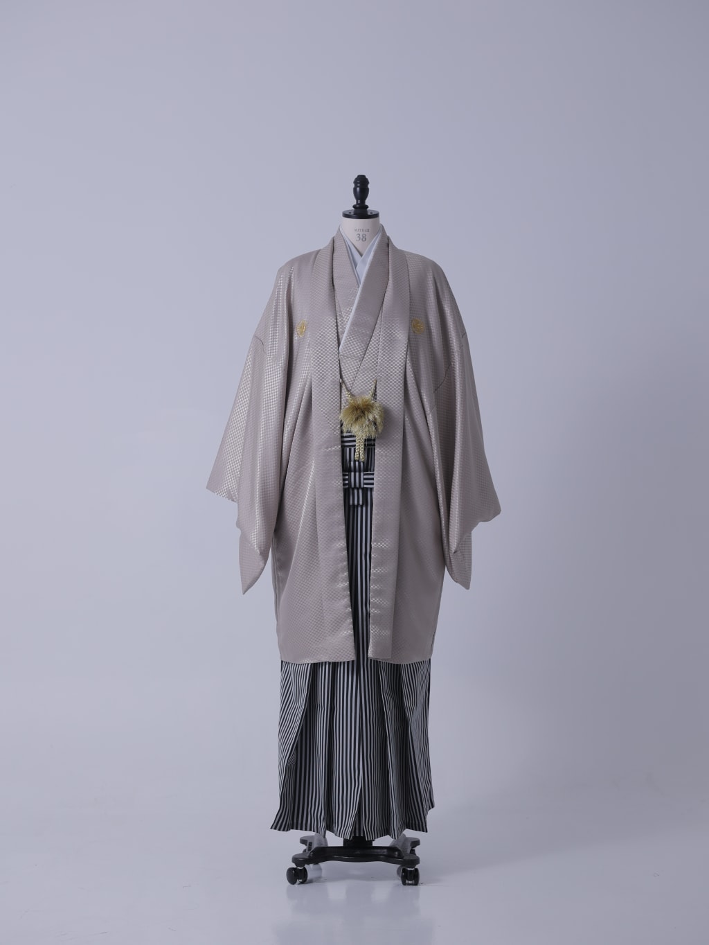 ベージュ紋付×スタンダード袴