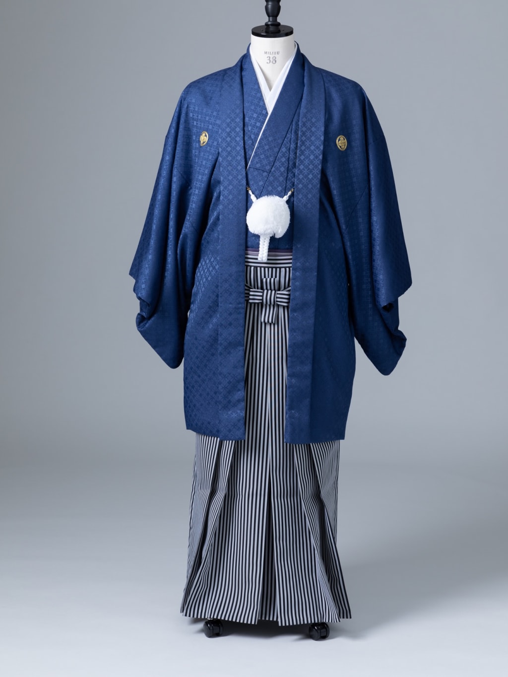 ネイビー×仙台平 | デコルテフォトグラフィー | 前撮り・フォトウェディング