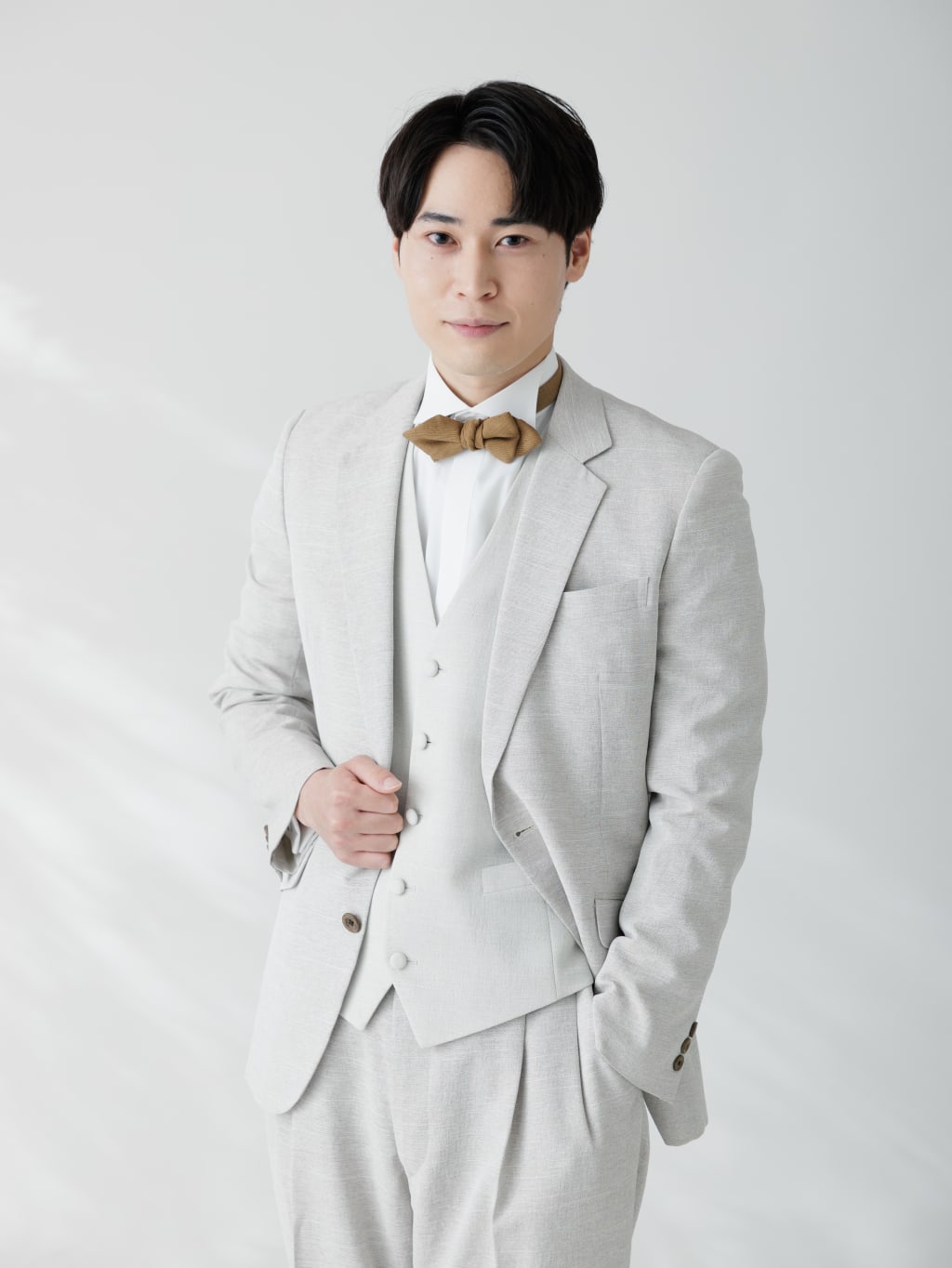 ベージュ | デコルテフォトグラフィー | 前撮り・フォトウェディング