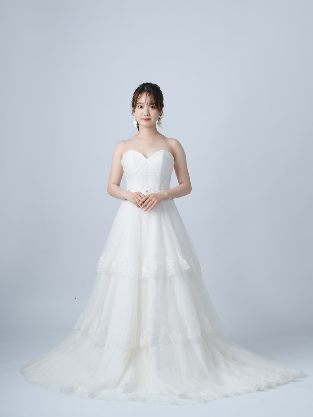 ハートカットレースティアード