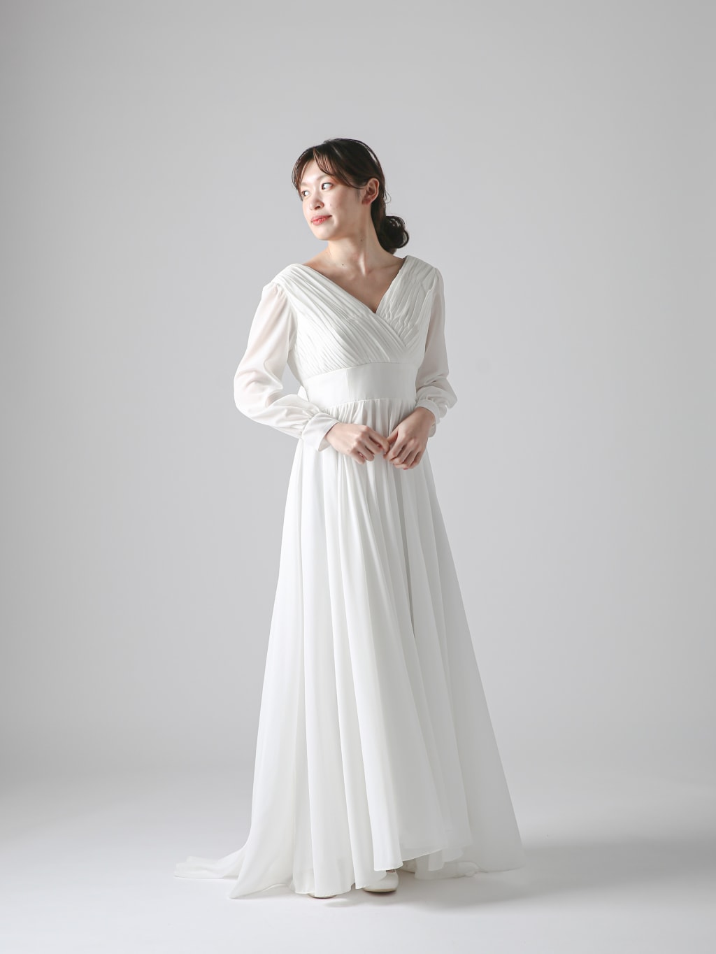 長袖シフォンワンピース | デコルテフォトグラフィー | 前撮り・フォトウェディング