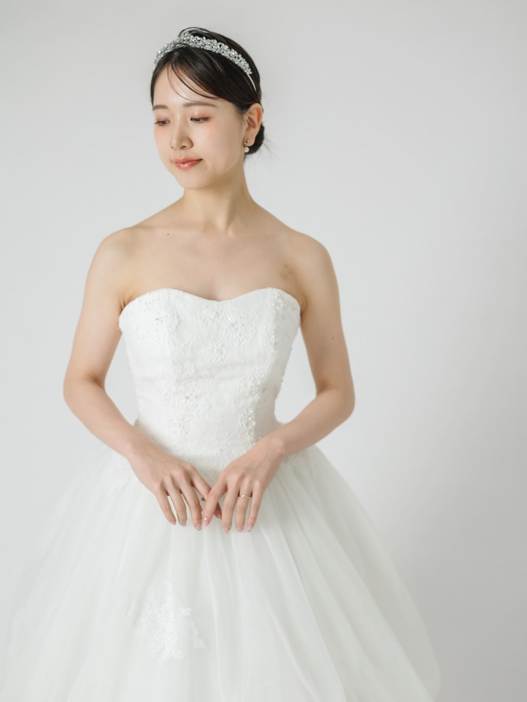 ウェディングドレス | デコルテフォトグラフィー | 前撮り・フォトウェディング