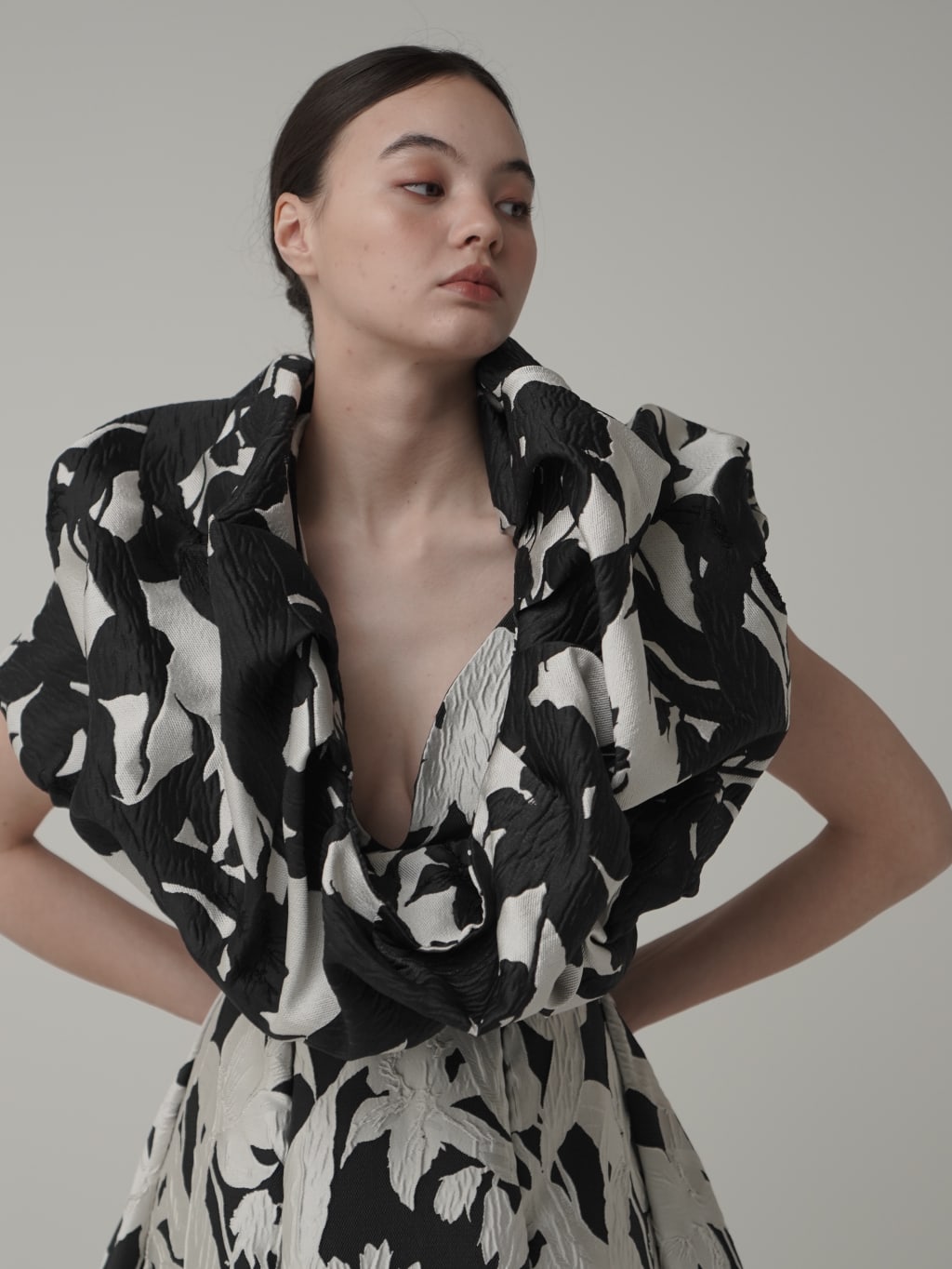 SN-137 / SERINA BRIDAL