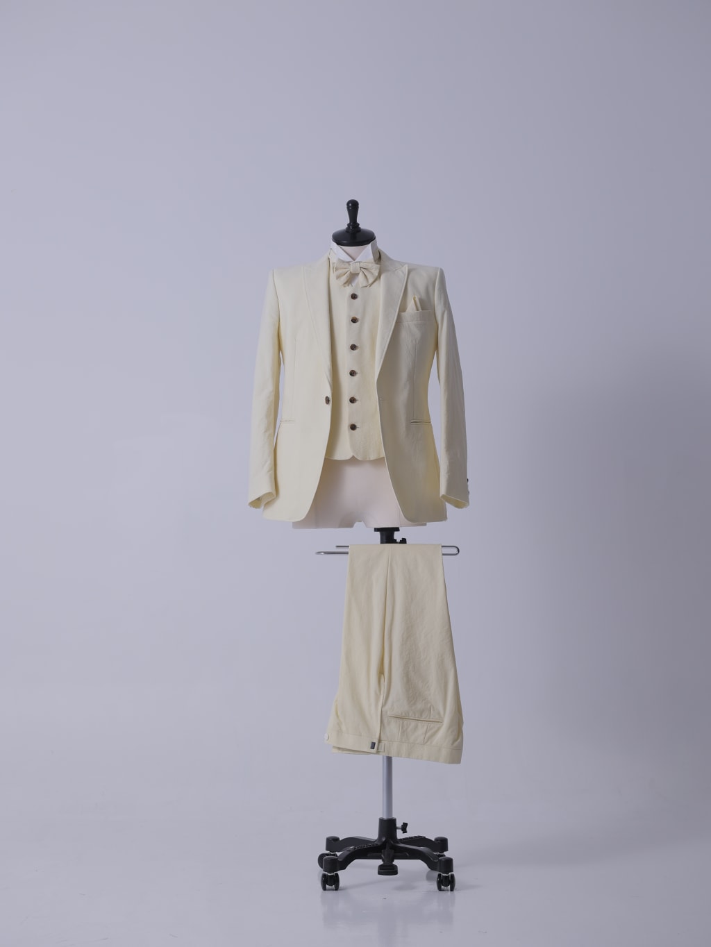 SI-047/白カジュアル３ピース