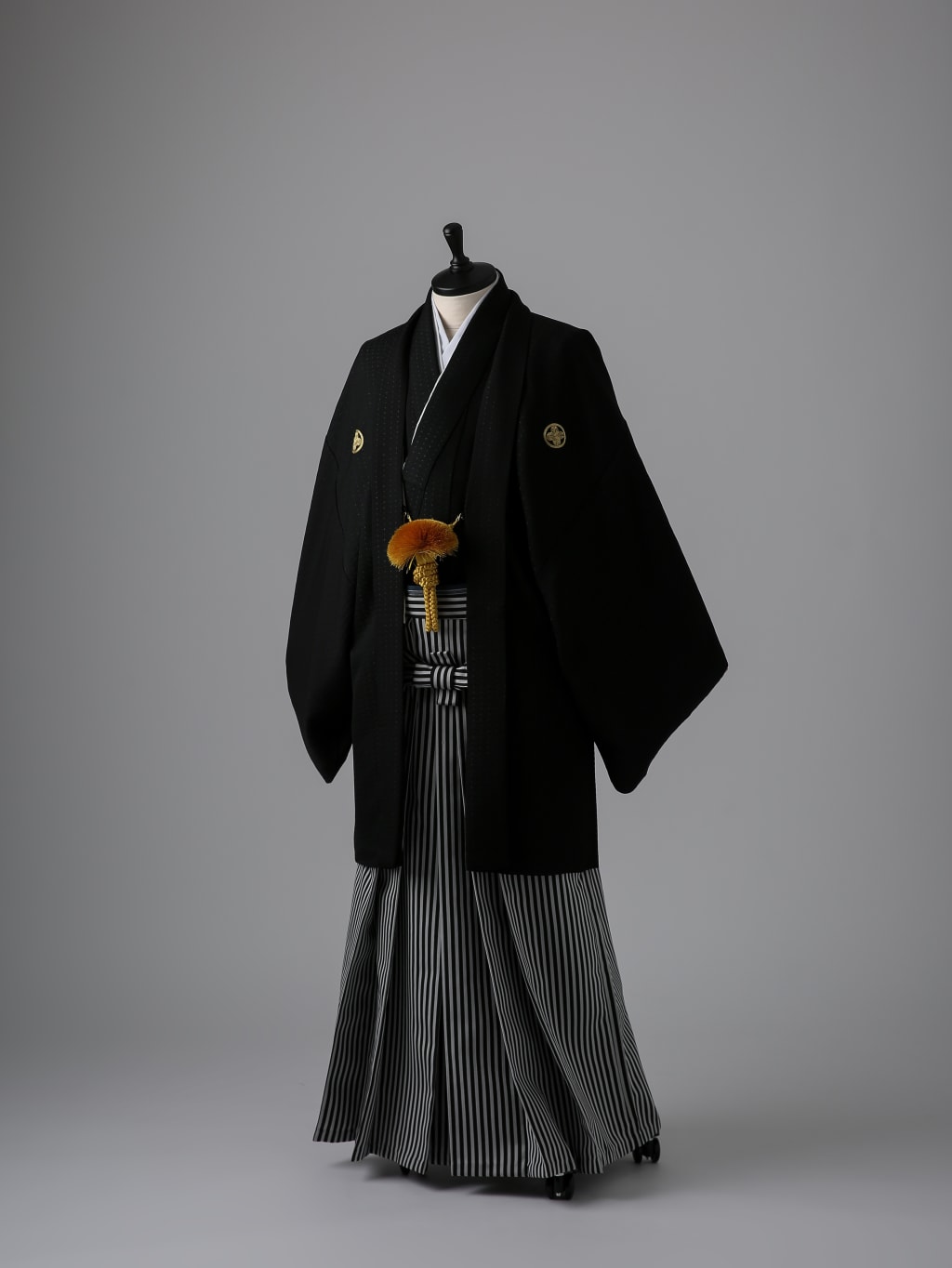 正絹黒紋服×仙台平袴