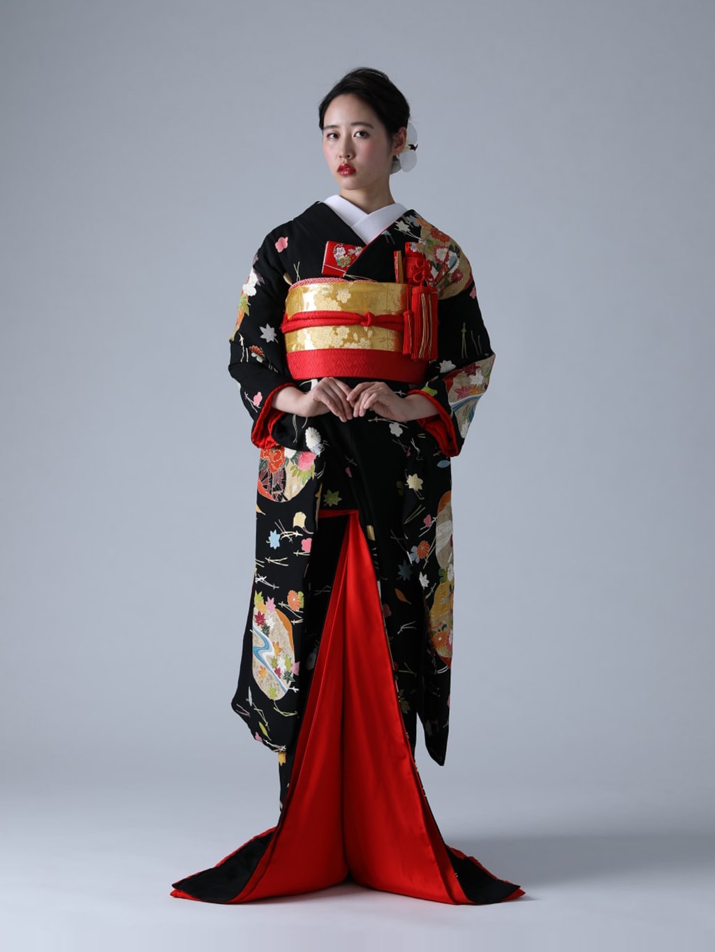 高級花嫁衣装 黒引き 引き振袖 掛下 かたい 高級花嫁衣装 黒引き 引き振袖 掛下 かたい