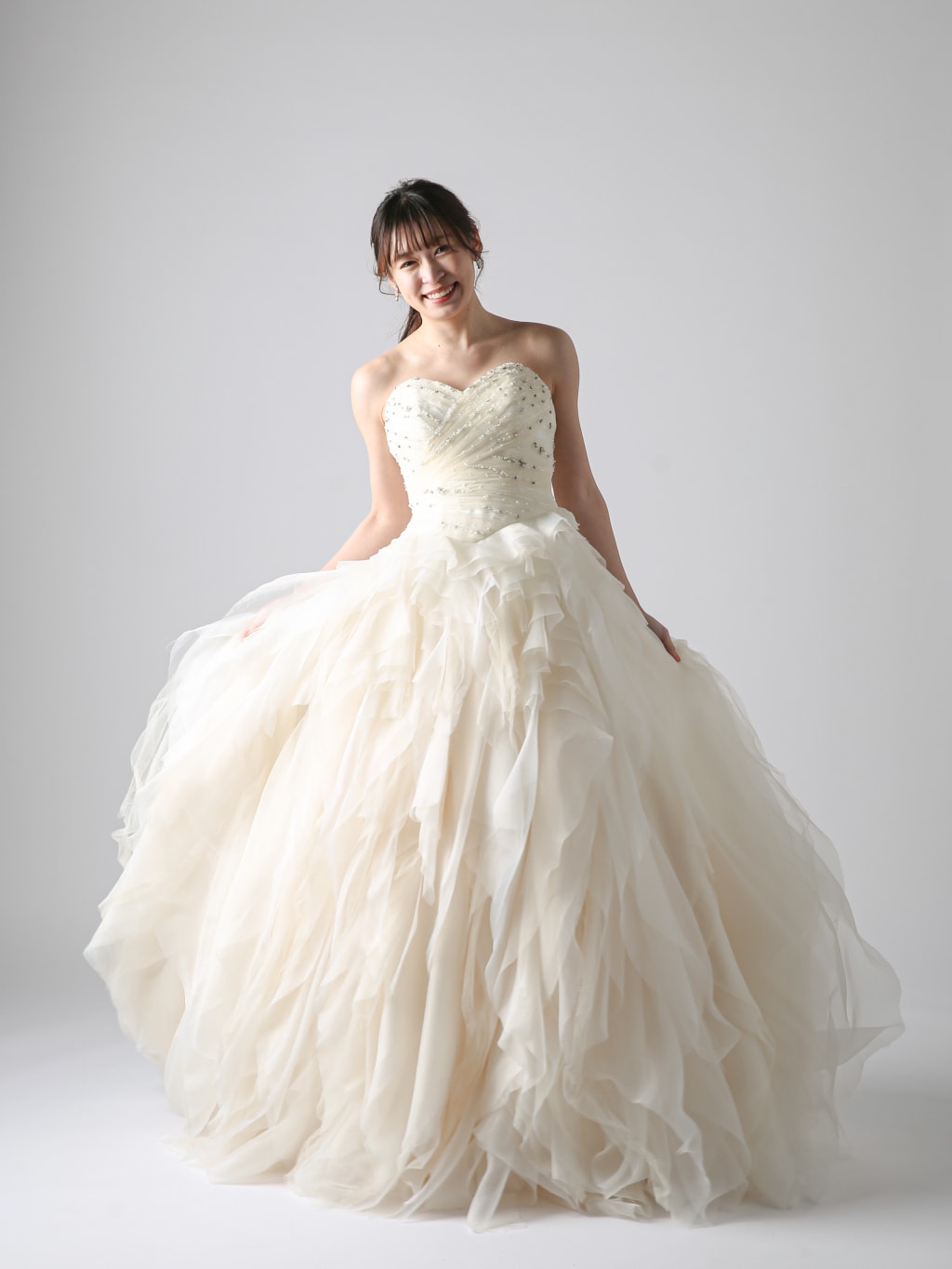 ツイストドレス | スタジオTVB 奈良店 | 前撮り・フォトウェディング
