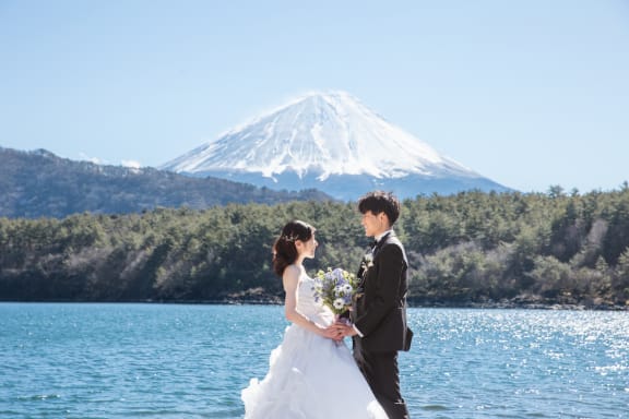 洋装 富士山周遊ロケーション