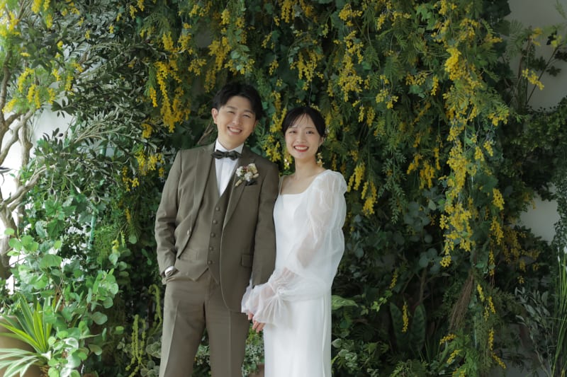 カーキタキシード✖️ドレス | スタジオAQUA 表参道渋谷店 | 前撮り