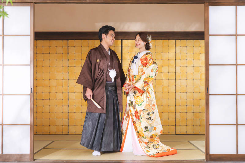 手毬セット　結婚式　和装 新作色打掛とヘアスタイルのご紹介 | スタジオAQUA 立川店 | 前撮り