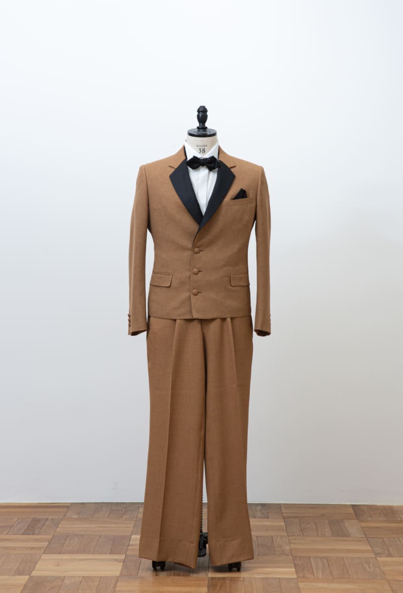 美品‼️キャメル スリーピーススーツ 結婚式 前撮り SUIT SQUARE 尾州・ソリッドフォーマルスリーピーススーツ
