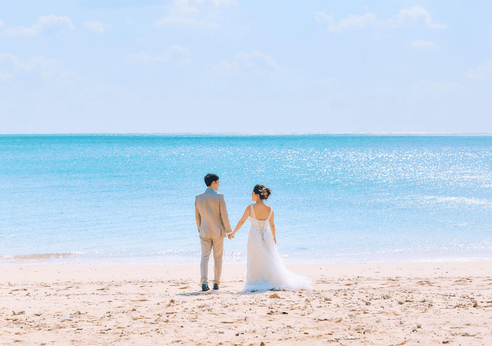 ビーチ＋ガンガラーの谷プラン | スタジオSUNS | フォトウェディング・前撮り・結婚写真
