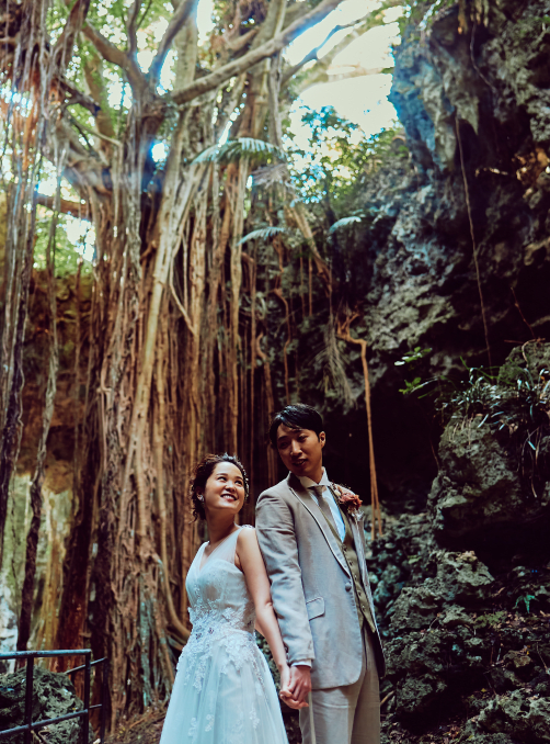 ビーチ＋ガンガラーの谷プラン | スタジオSUNS | フォトウェディング・前撮り・結婚写真