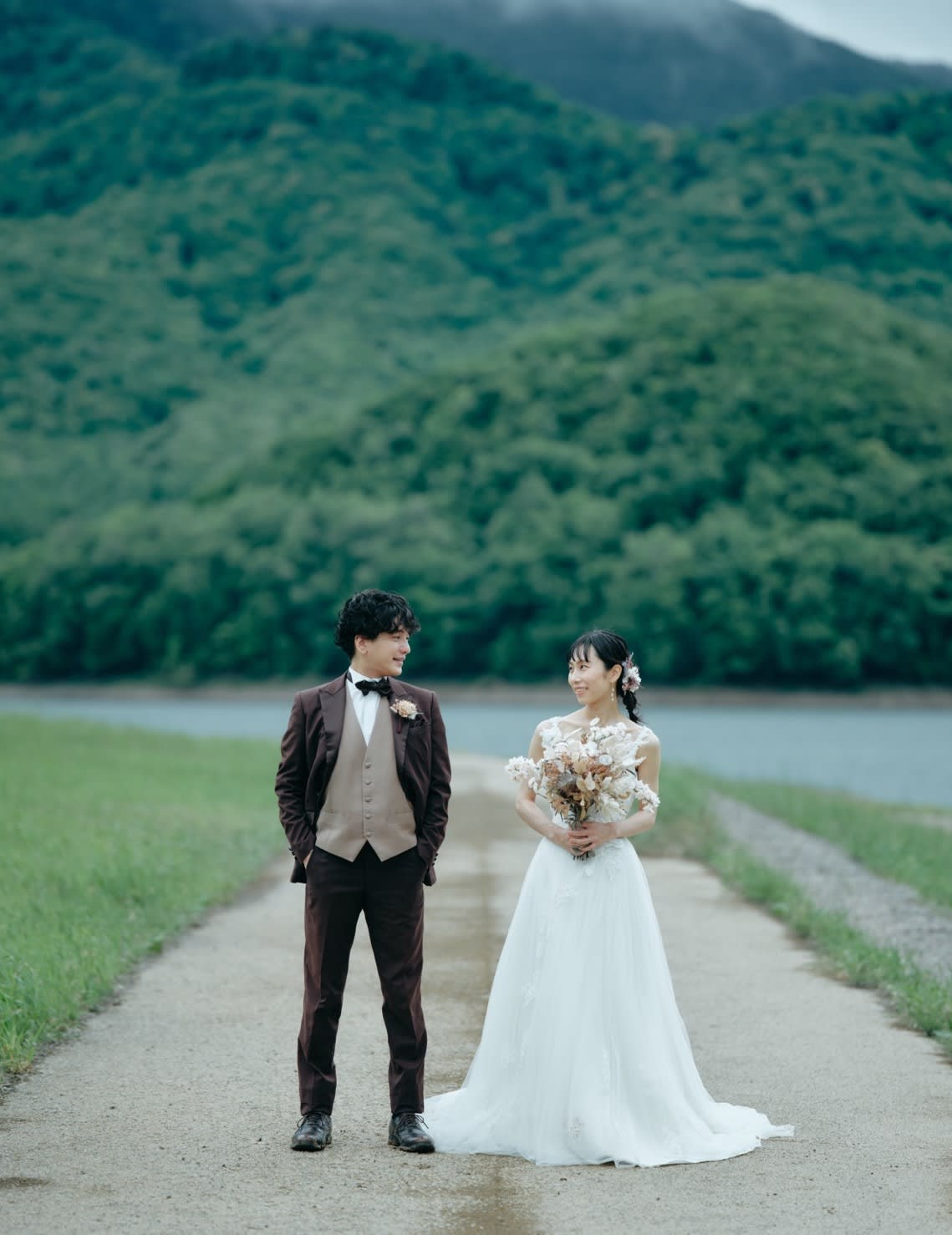 かなやま湖＋チャペル＆ガーデンプラン | スタジオSOLA 美瑛店 | フォトウェディング・前撮り・結婚写真