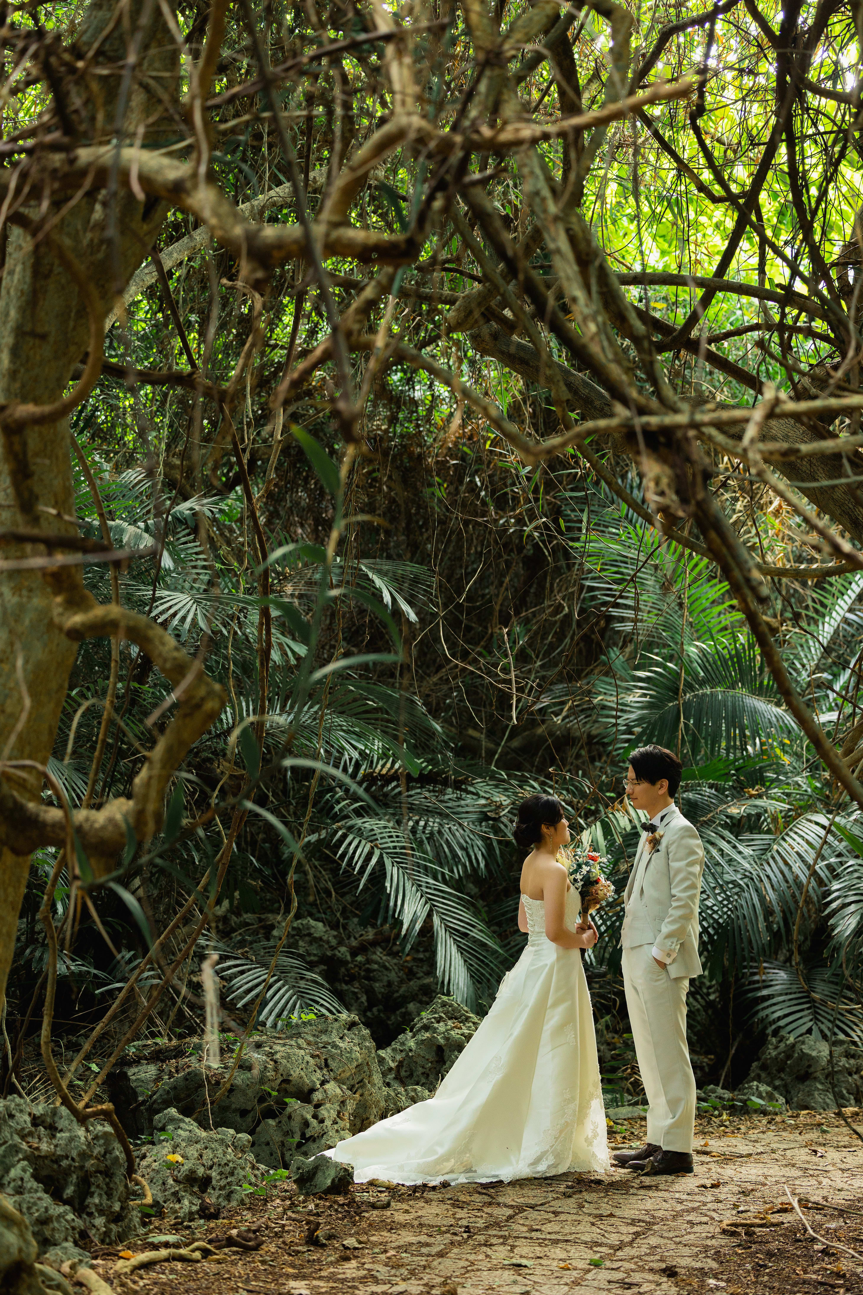 【宮古島】ビーチ＋タコ公園プラン | スタジオSUNS宮古島店 | フォトウェディング・前撮り・結婚写真