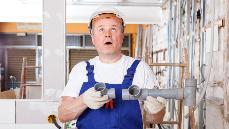 Choose the right plumbing material to protect your home insurance