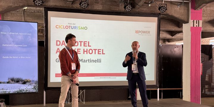 Il Cicloturismo come Esperienza di Viaggio - Paolo Bettini per DINAclub