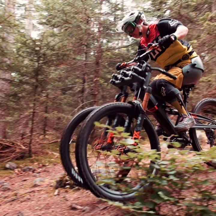 Orange Phase AD3, dal Regno Unito la tre-ruote per ciclisti con disabilità