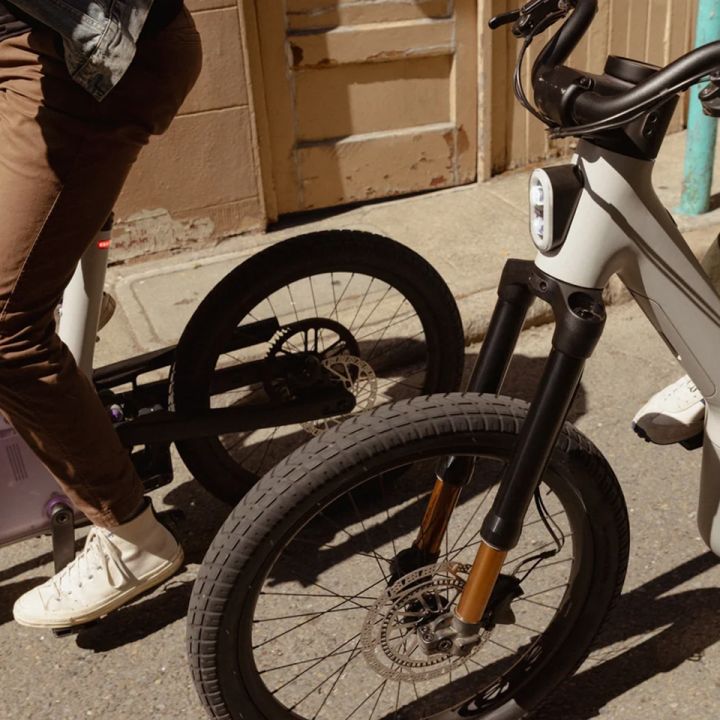 L’e-bike che si ricarica pedalando: dagli Stati Uniti la nuova sfida all’autonomia