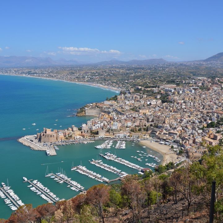 Saliscendi, marmi e tonnare fra Castellammare del Golfo e Trapani