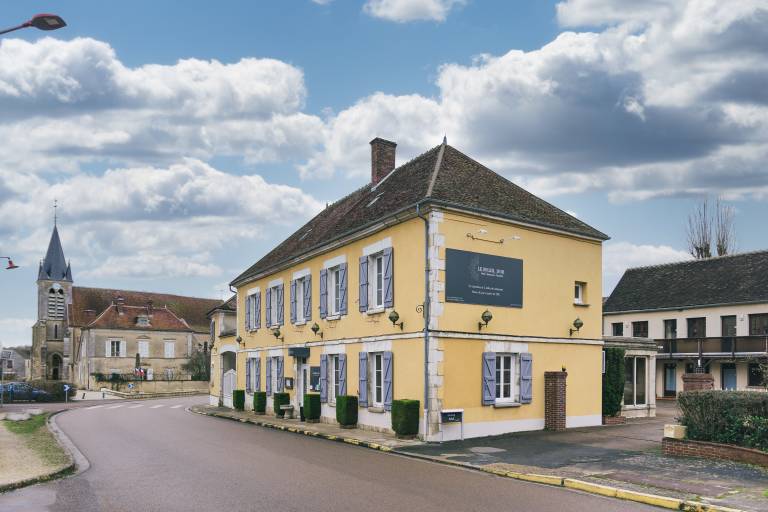 Le Soleil d'Or image1