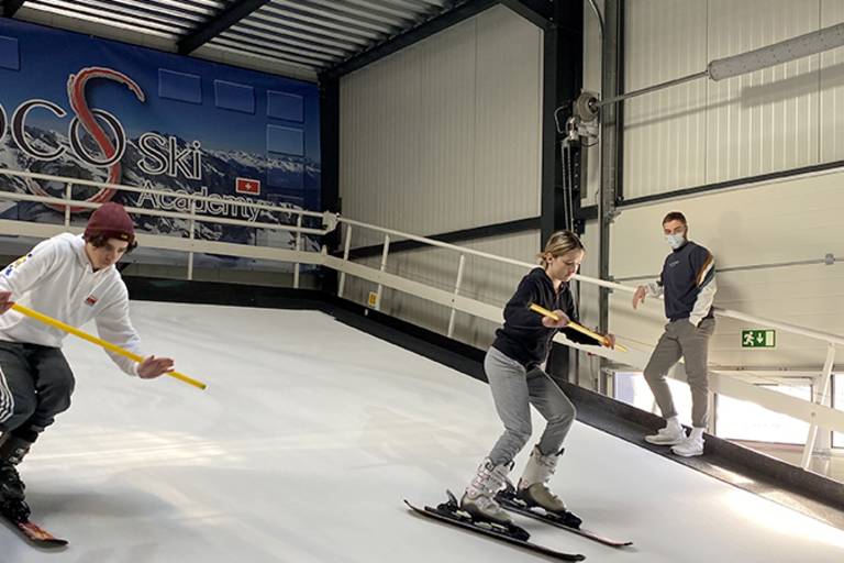 Loco Ski Academy - Saillon image2