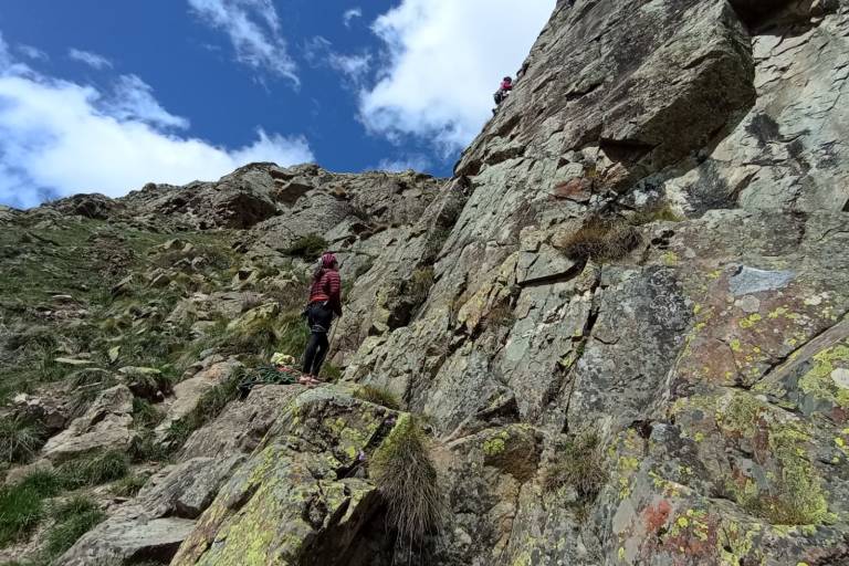 Les Ayes climbing school image2
