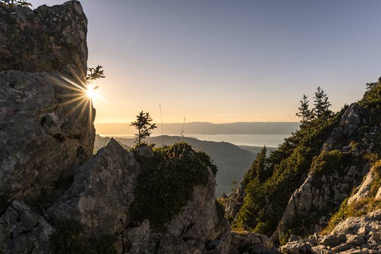 Randonnée pédestre : Le sommet du Mont Ouzon image2
