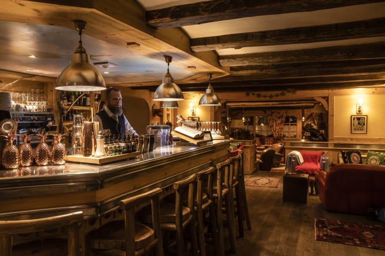 Chalet Mounier Bar "Le Tolkien" image1